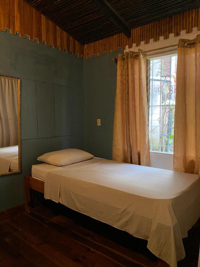 Mauras Tropical Mini Hostel & Tours Paquera Ngoại thất bức ảnh